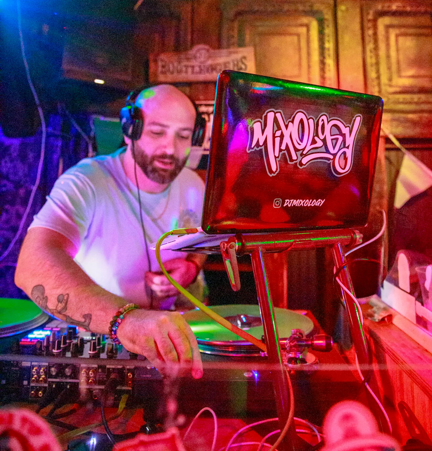 DJ Mixology gallery photo 5