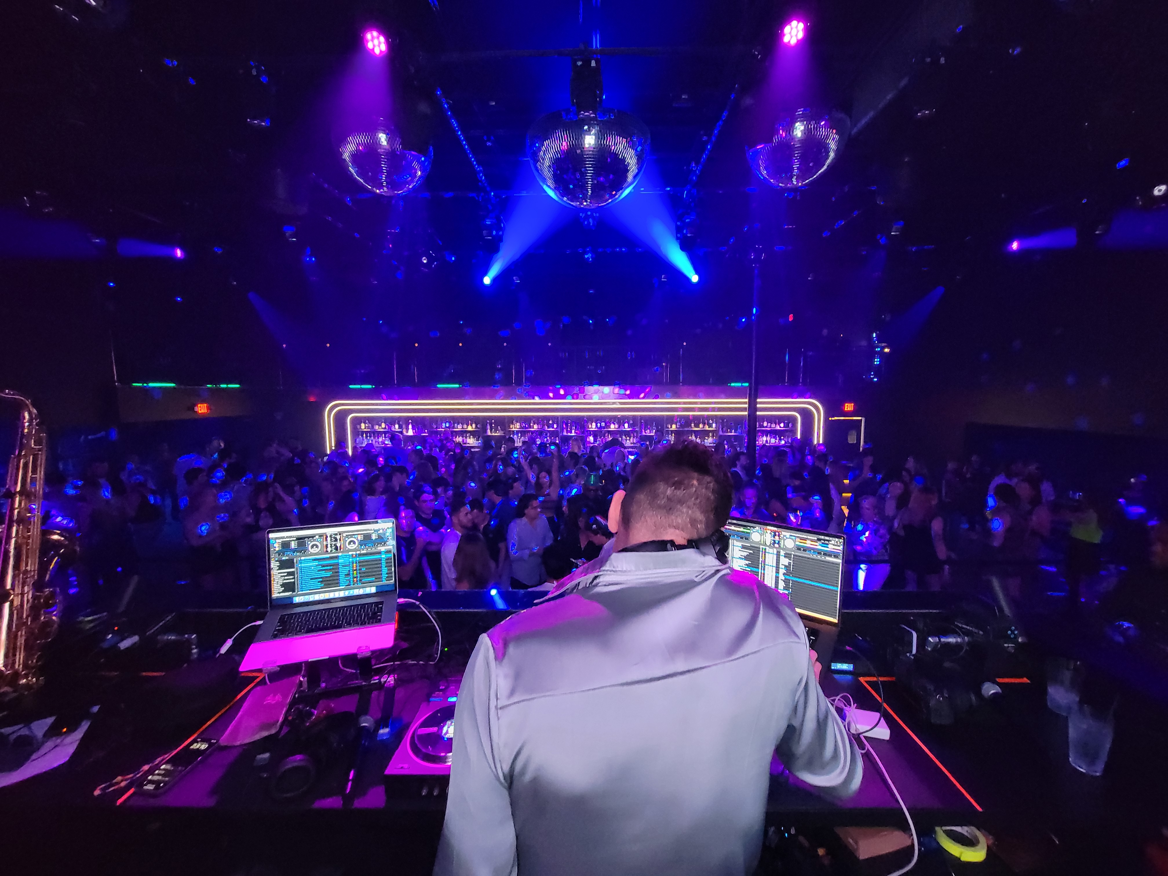 DJ Robert Michael gallery photo 6